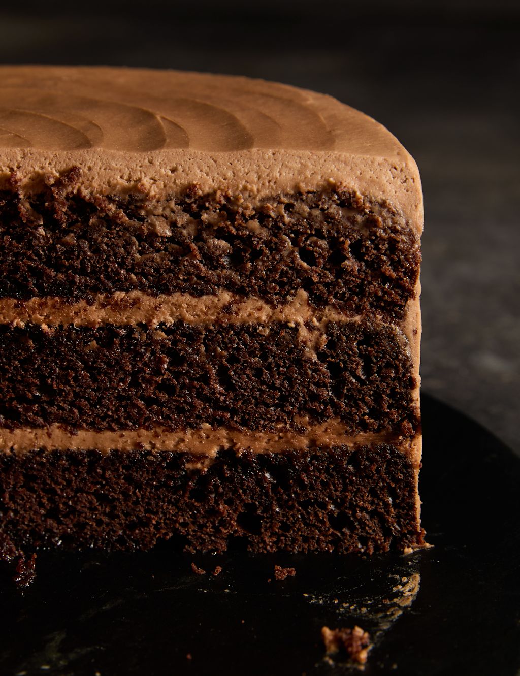Chocolate Naked Cake Serves M S
