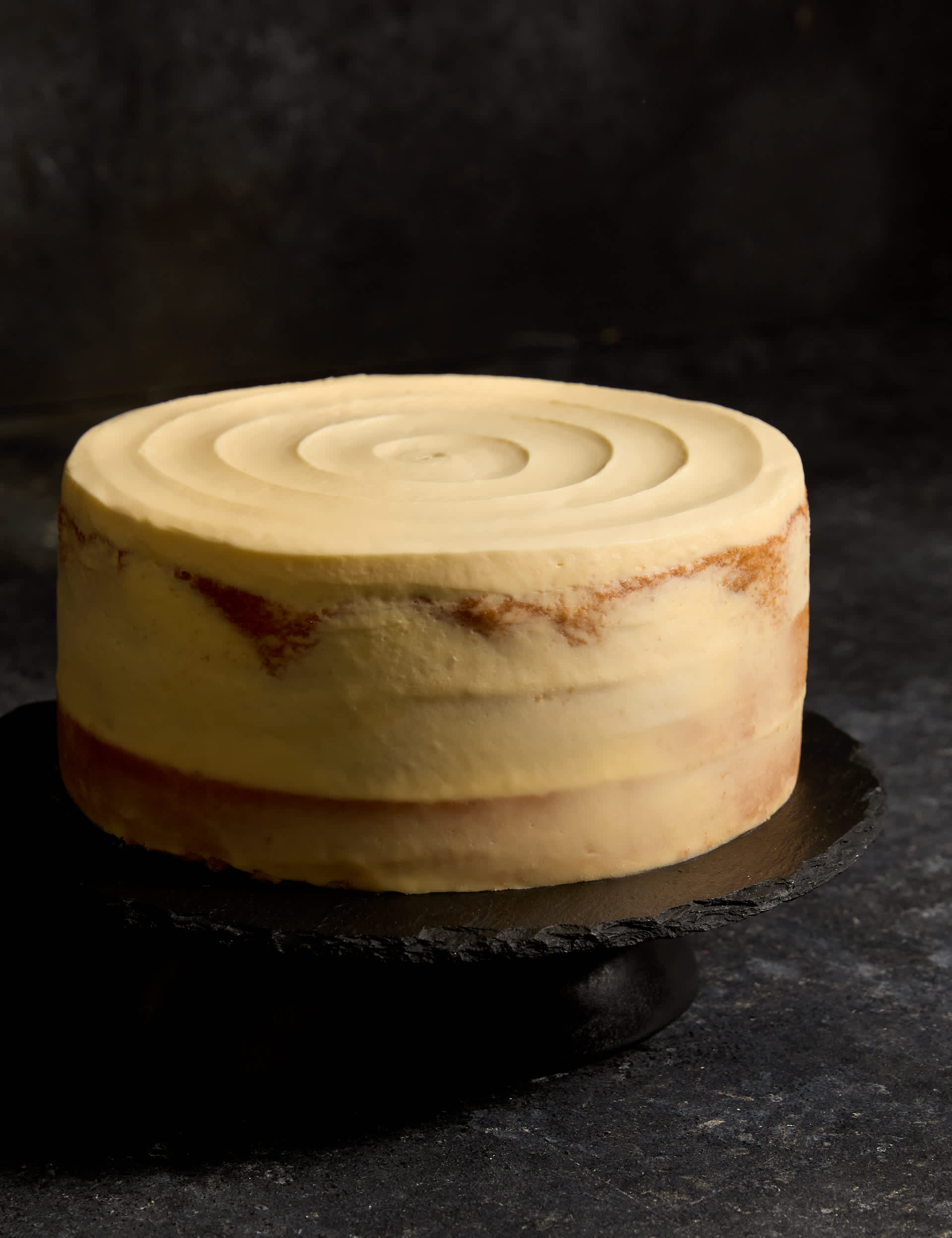 Vanilla Naked Cake Serves 24 M S