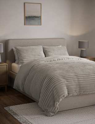 

M&S Collection Cloud Fleece Ribbed Bedding Set - Grey, Grey