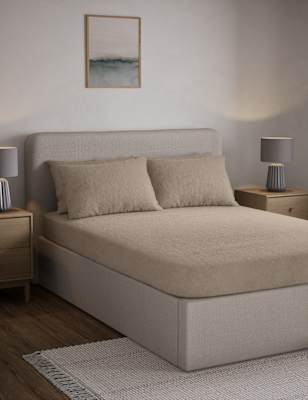 

M&S Collection Sábana bajera polar con diseño de osito - Neutral, Neutral