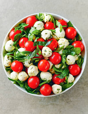 Tomato & Mozzarella Salad (Serves 6-8)