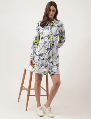 

Marks & Spencer Printed Spread Collar Knee Length Shirt Dress (FEMALE, BLUE MIX, 12)