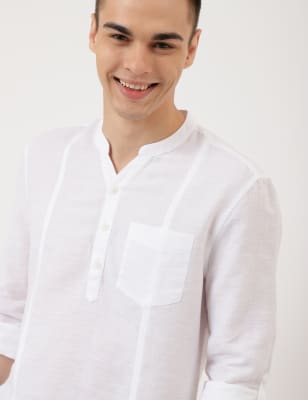

Marks & Spencer Linen Mix Plain Mandarin Collar Short Kurta (MALE, WHITE, XL)