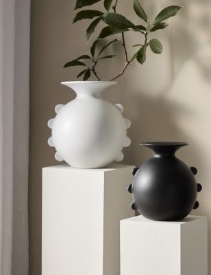 

M&S X Kelly Hoppen Scallop Edge Ceramic Bouquet Vase - Black, Black