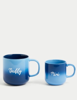 

M&S Collection 2er-Set Becher mit Ombrémuster und Schriftzug „Daddy & Mini“ - Blau, Blau