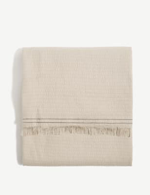 

M&S Collection Manta grande 100% algodón con diseño de pespuntes - Neutro, Neutro