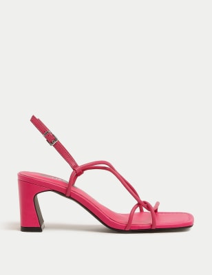 

Marks & Spencer Leather Strappy Statement Sandals (FEMALE, CERISE, 6)