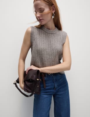 

M&S Collection Chaleco ajustado de punto texturizado con cuello redondoWomens - Cappuccino, Cappuccino