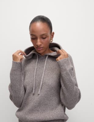 

Womens M&S Collection Cloud-Yarn Textured Knitted Hoodie, Nutmeg