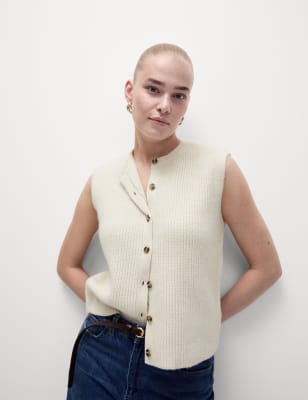 

Womens M&S Collection Cloud-yarn Knitted Crew Neck Waistcoat - Beige, Beige