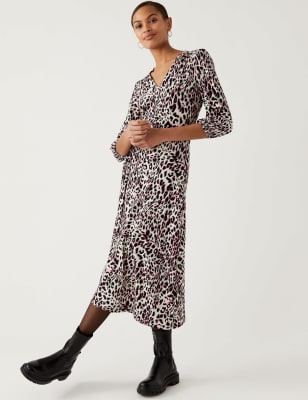 

Womens M&S Collection Jersey Printed V-Neck Midi Tea Dress - Khaki, Khaki