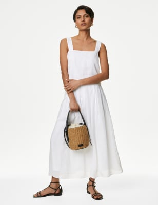 

Autograph Top con detalle de botonadura en la espalda de escote cuadrado RamieWomens - Soft White, Soft White