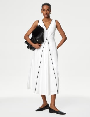 

Womens Autograph Tailliertes Midaxikleid mit hohem Leinenanteil und V-Ausschnitt - Soft White, Soft White