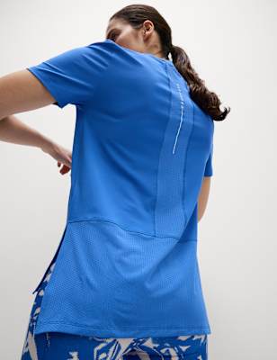 

Womens Goodmove Scoop Neck Mesh Back T-Shirt, Cobalt