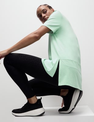 

Womens Goodmove T-Shirt mit Mesh-Detail auf der Rückseite und U-Ausschnitt - Light Green, Light Green