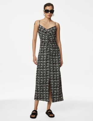 

Womens M&S Collection Gesmoktes Midi-Trägerkleid mit hohem Leinenanteil - Black Mix, Black Mix