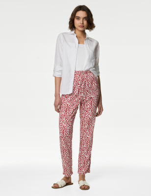 

Womens M&S Collection Printed Tapered Ankle Grazer Trousers - Red Mix, Red Mix