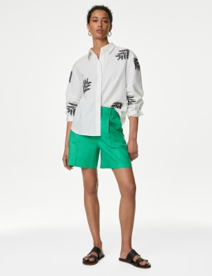 

Womens M&S Collection Linen Rich High Waisted Pleat Front Shorts - Medium Green, Medium Green