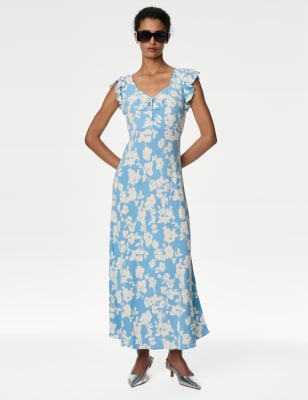 

Womens M&S Collection Floral Sweetheart Neckline Midaxi Tea Dress - Blue Mix, Blue Mix