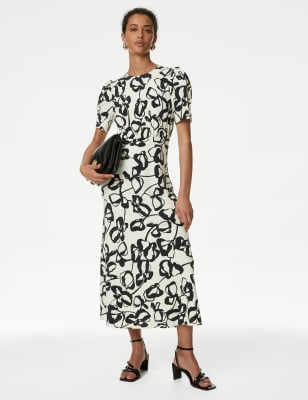 

Womens M&S Collection Midaxi-Teekleid mit Blumenmuster - Ivory Mix, Ivory Mix