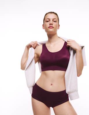 

Womens Body by M&S Flexifit™ Non Wired Crop Top, Dark Magenta