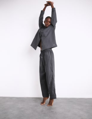 

Womens Autograph Pure Cotton Sateen Striped Pyjama Set - Charcoal, Charcoal