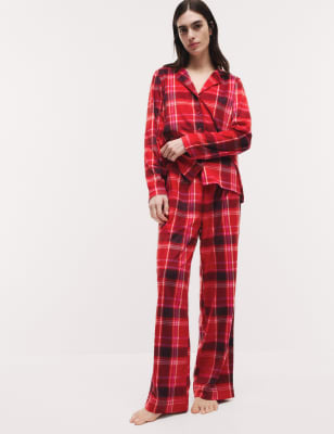 

Womens M&S Collection Fleece Printed Revere Pyjama Set - Red Mix, Red Mix