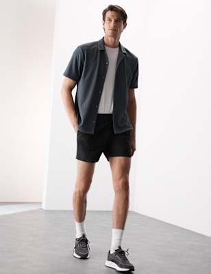 

Mens Autograph Schmal geschnittene, superleichte Chinoshorts - Black, Black