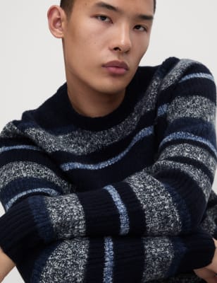 

Mens M&S Collection Superweicher Pullover mit Wollanteil, Rundhalsausschnitt und Streifenmuster - Navy Mix, Navy Mix