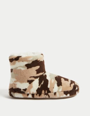 

Boys M&S Collection Kids' Camo Print Slipper Boots (4 Small - 7 Large) - Navy Mix, Navy Mix