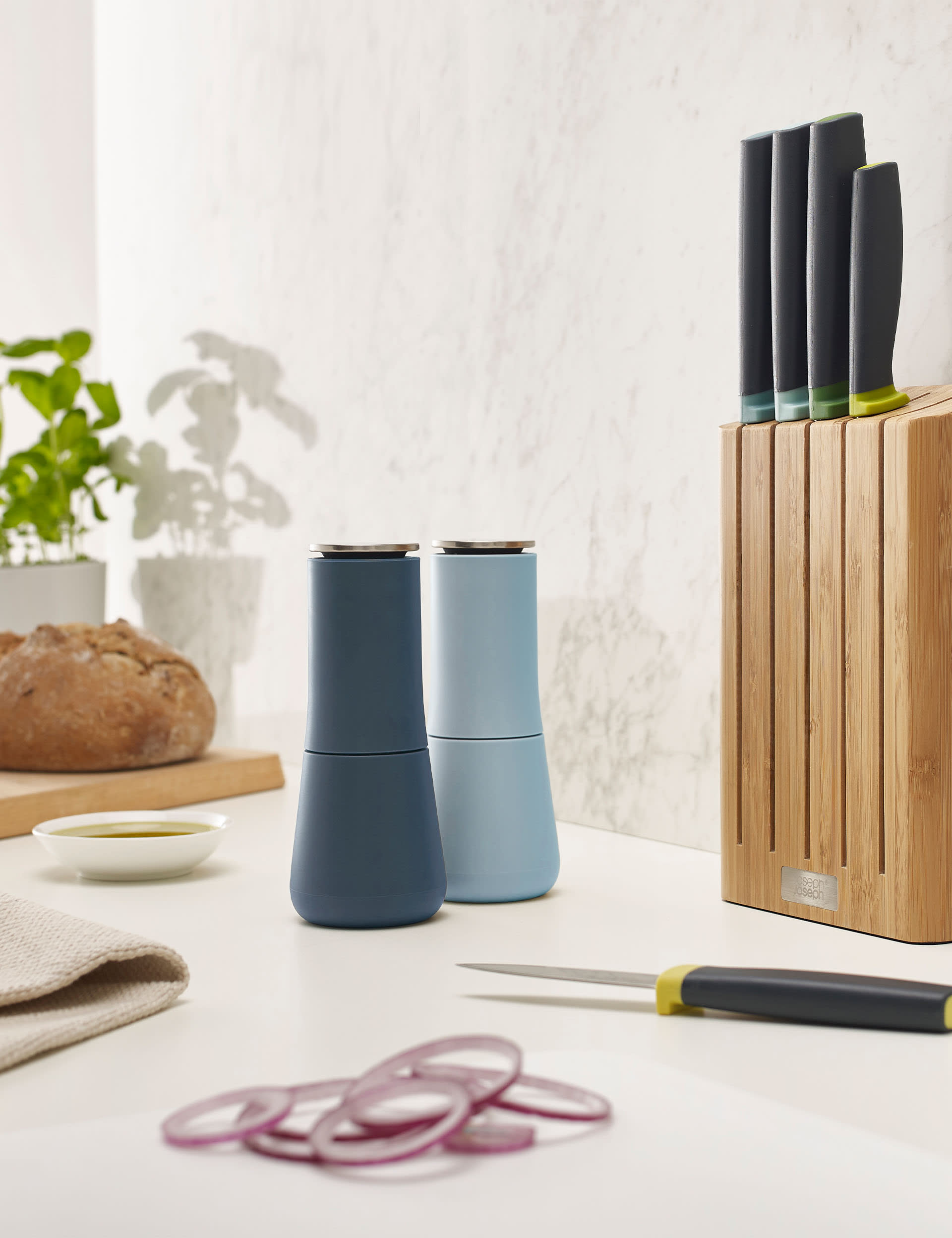 Joseph Joseph Milltop Salt & Pepper Mill Set - Sky, Sky