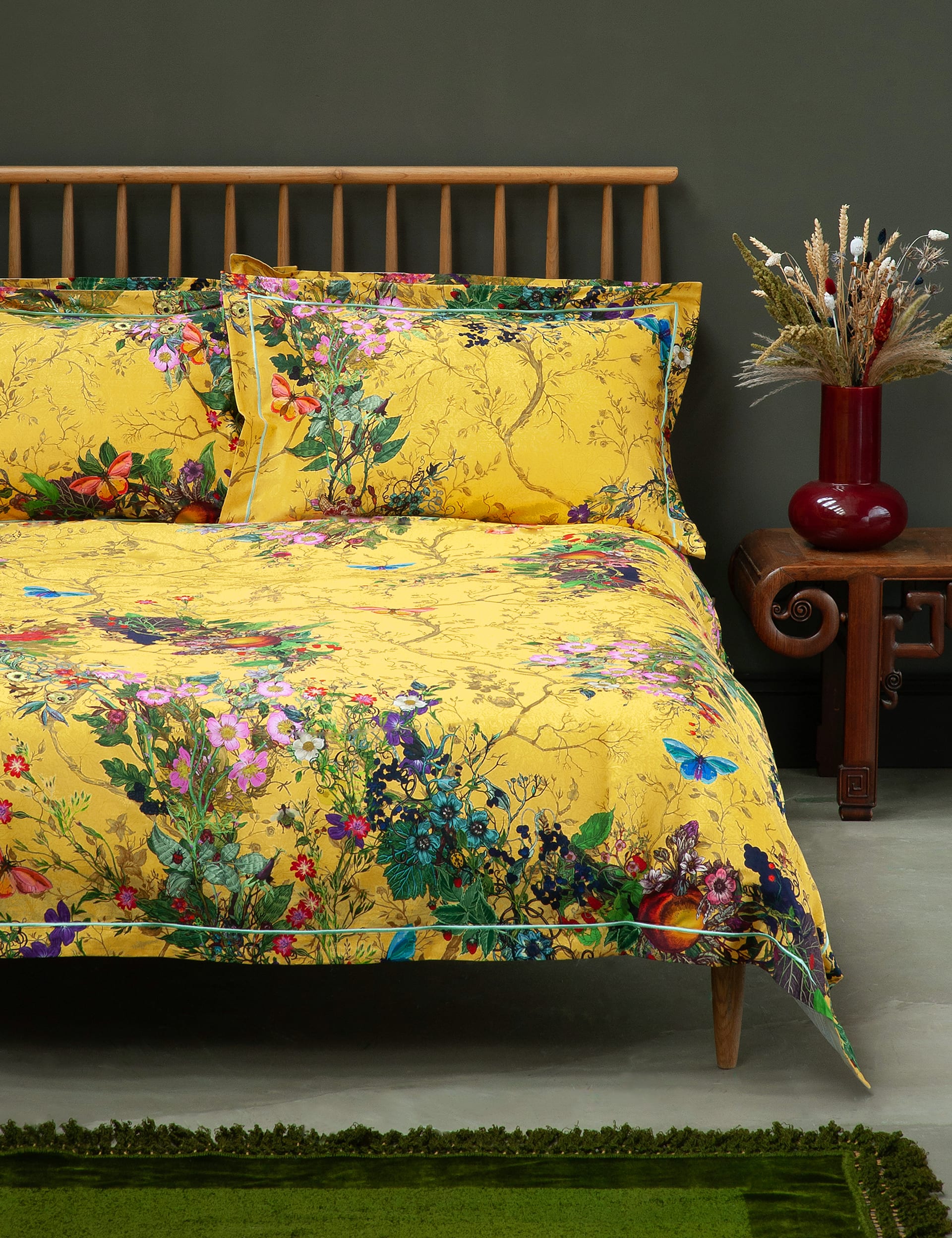 Timorous Beasties Pure Cotton Bloomsbury Garden Bedding Set - 5FT - Ochre, Ochre