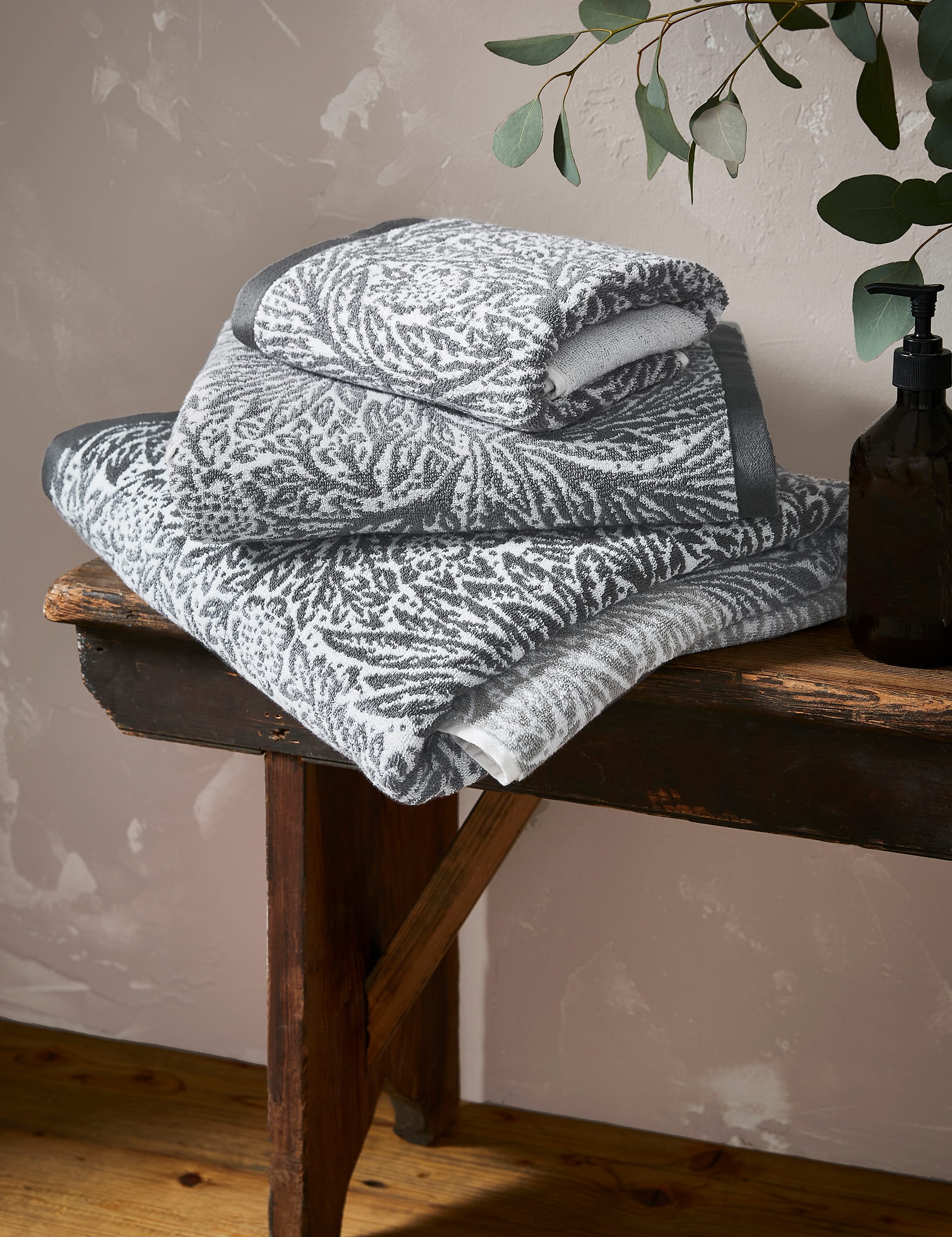 William Morris At Home Pure Cotton Marigold Towel - HAND - Grey Mix, Grey Mix