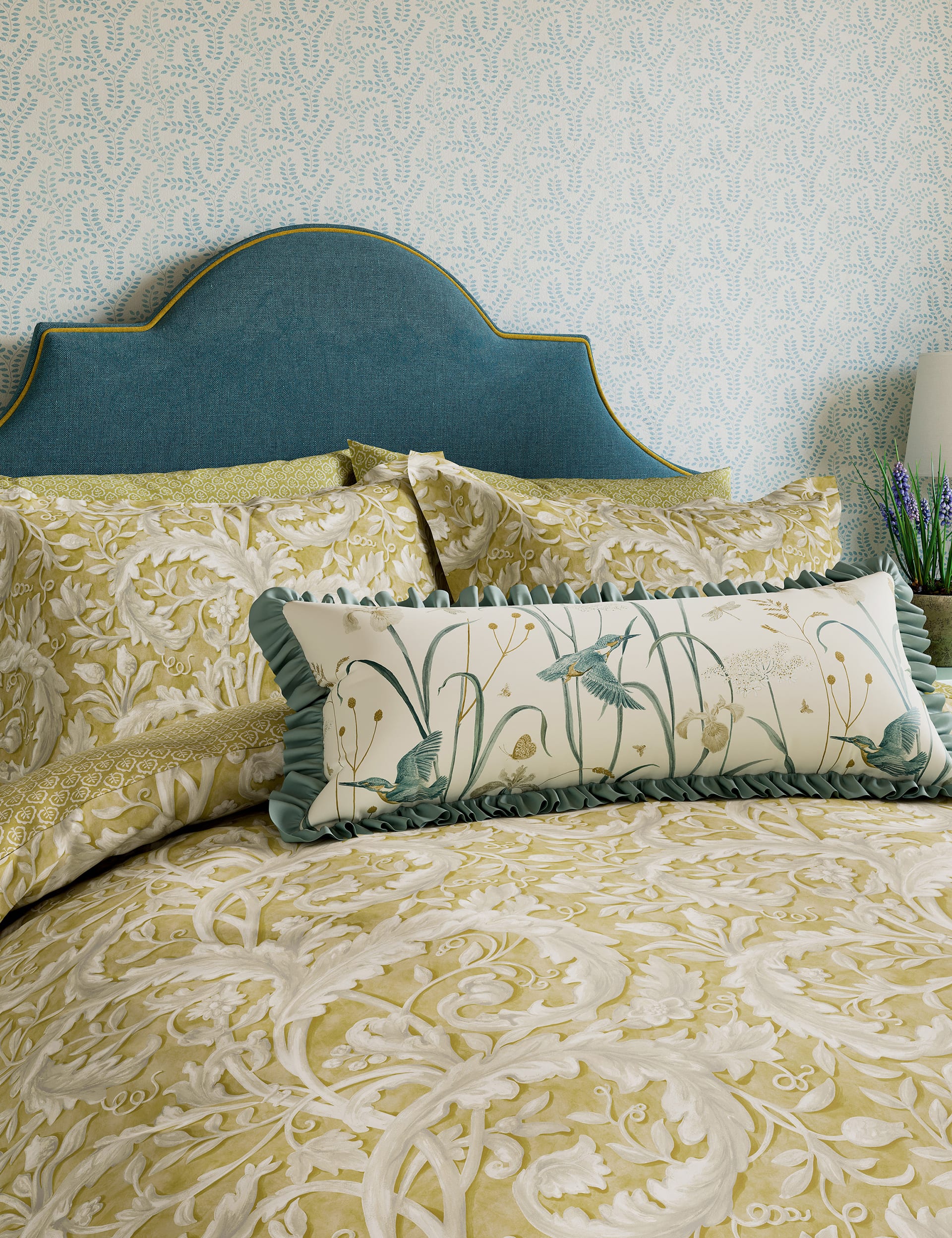 Sanderson X National Trust Pure Cotton Tila Lime Bedding Set - 5FT - Gold, Gold