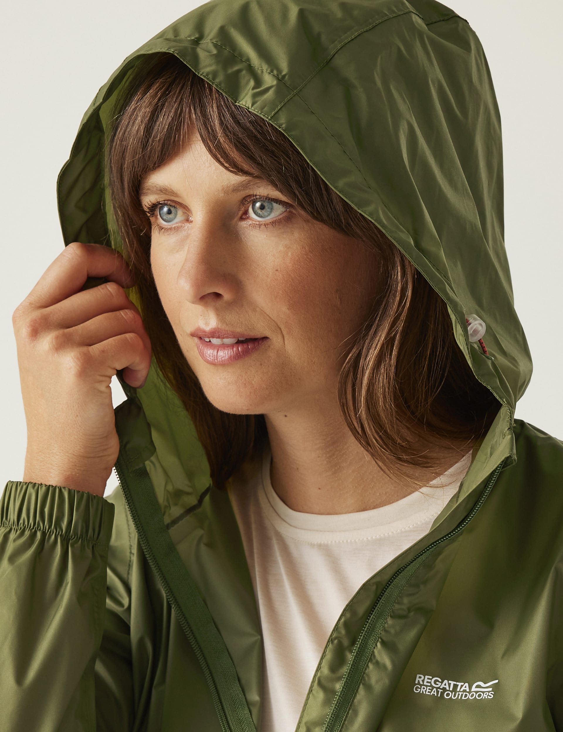 Regatta Women's Pack It III Hooded Packaway Rain Jacket - 14 - Green, Green