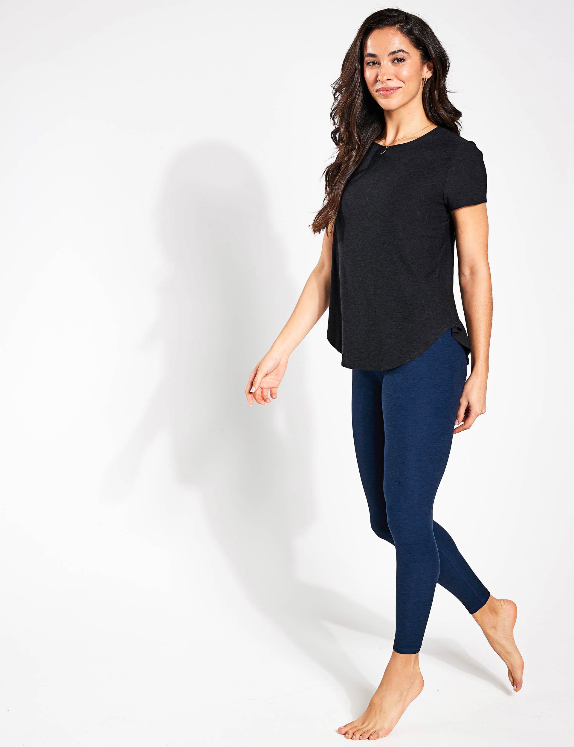 Beyond Yoga Women's Featherweight On The Down Low T-Shirt - Black, Black,White