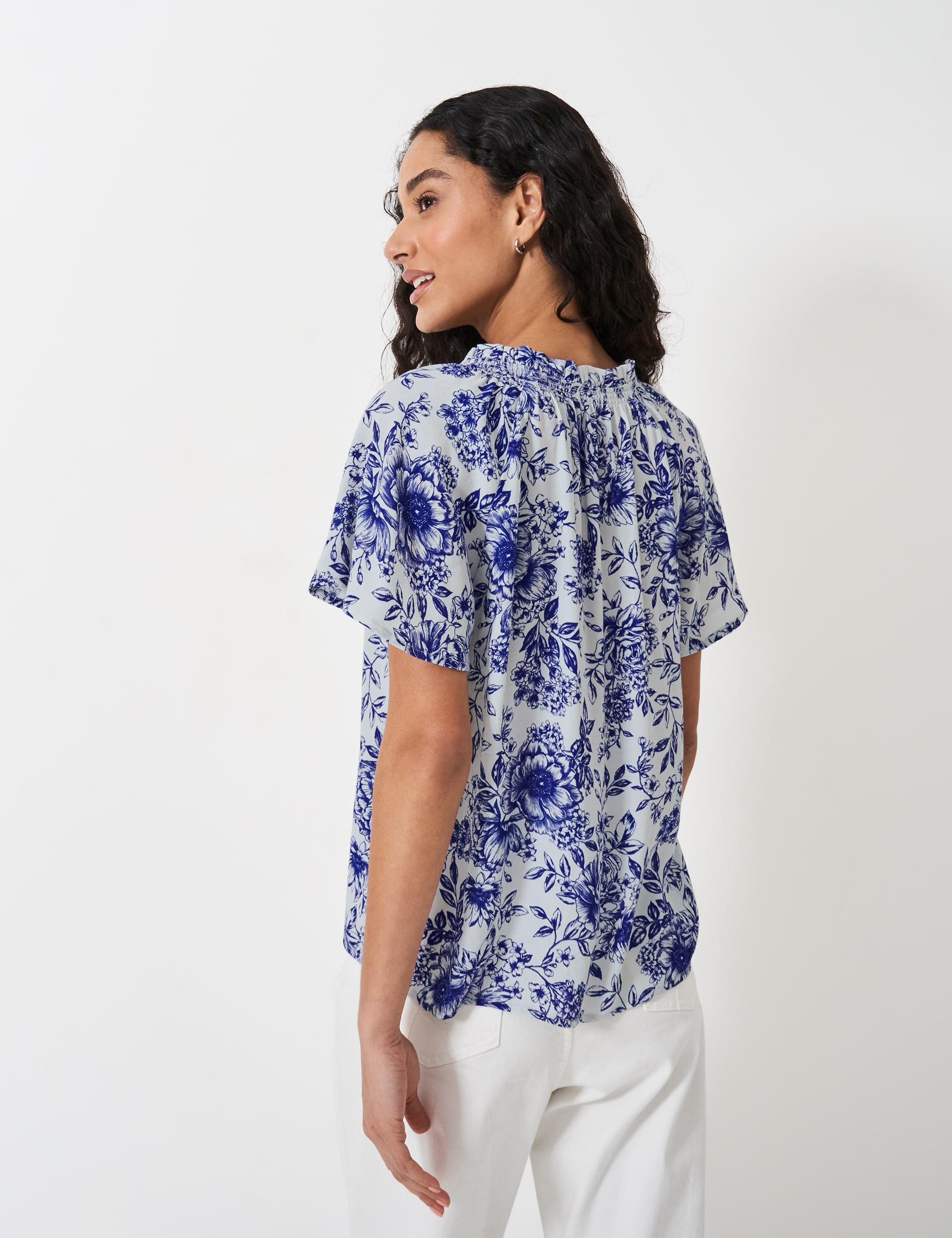 Crew Clothing Women's Floral Notch Neck Blouse - 8 - Blue Mix, Blue Mix