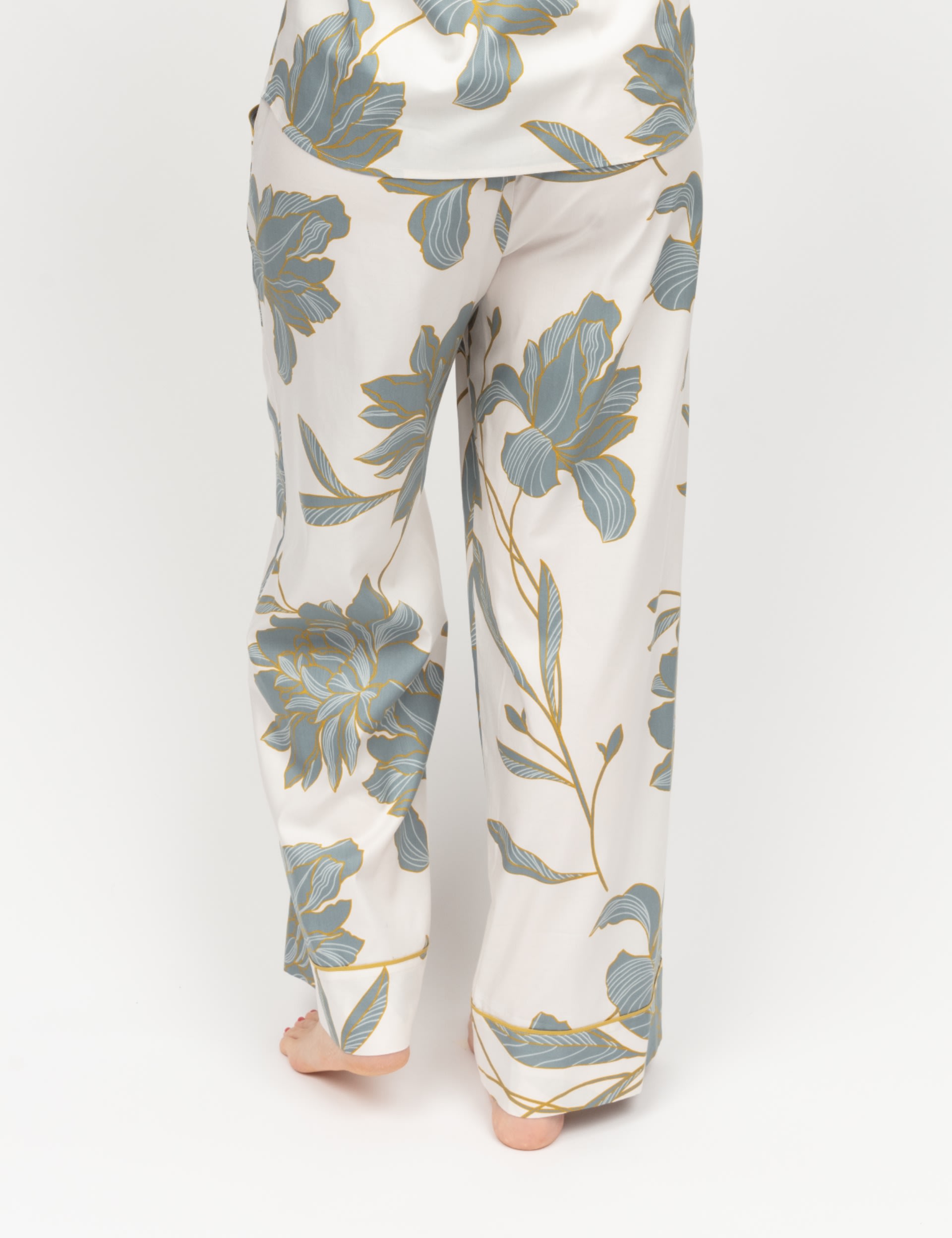 Cyberjammies Women's Cotton Rich Floral Print Pyjama Bottoms - 6 - White Mix, White Mix