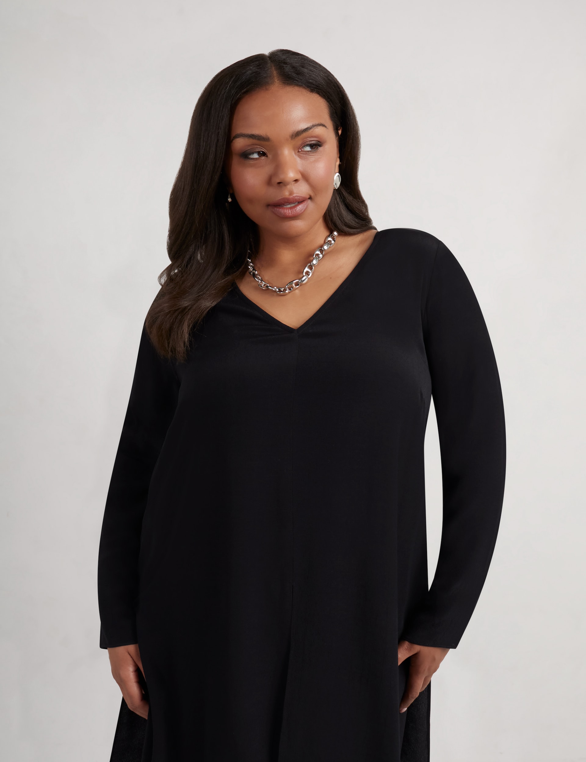 Live Unlimited London Women's V-Neck Tunic - 14 - Black, Black