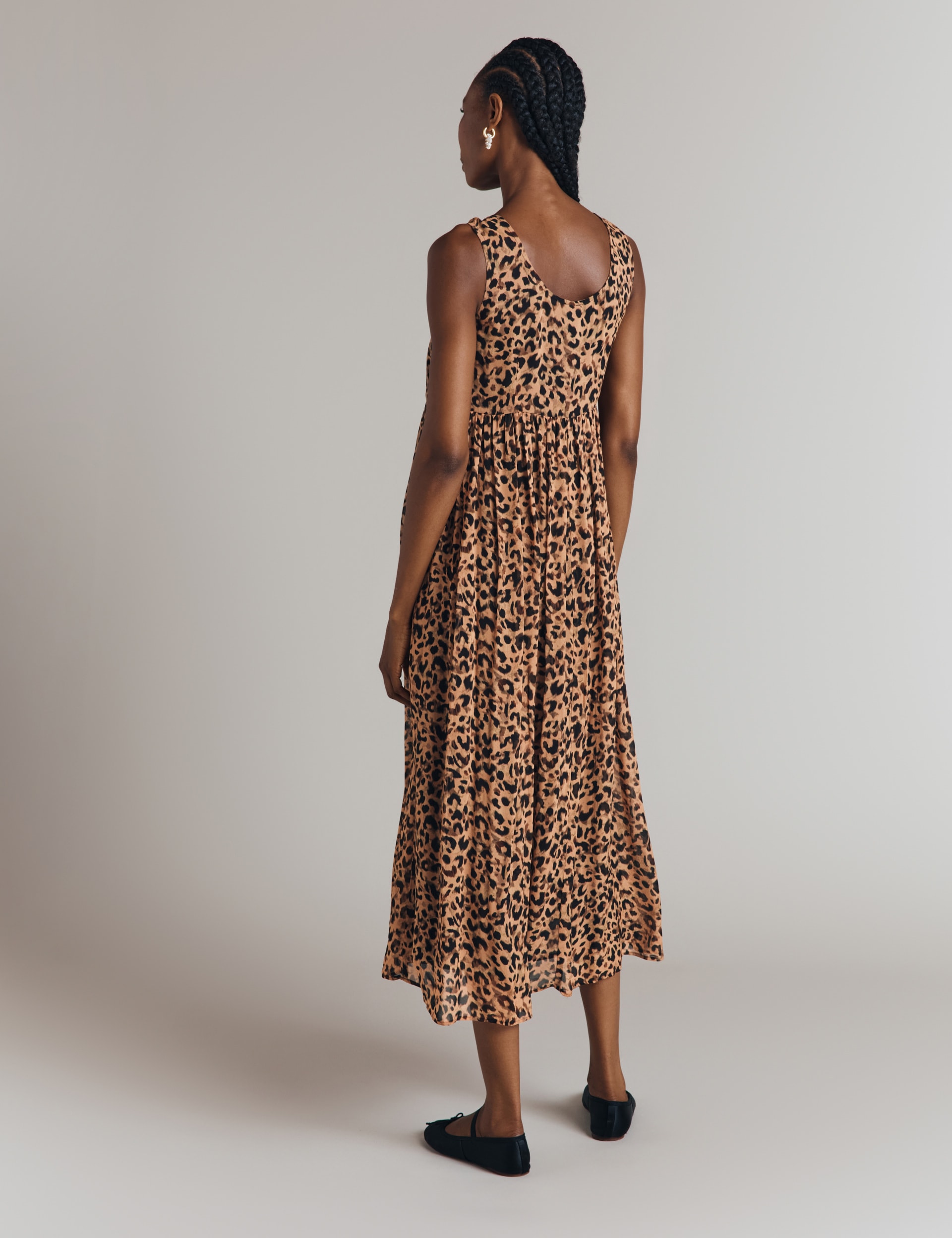 Ghost Women's Animal Print Scoop Neck Midi Beach Dress - XL - Brown Mix, Brown Mix