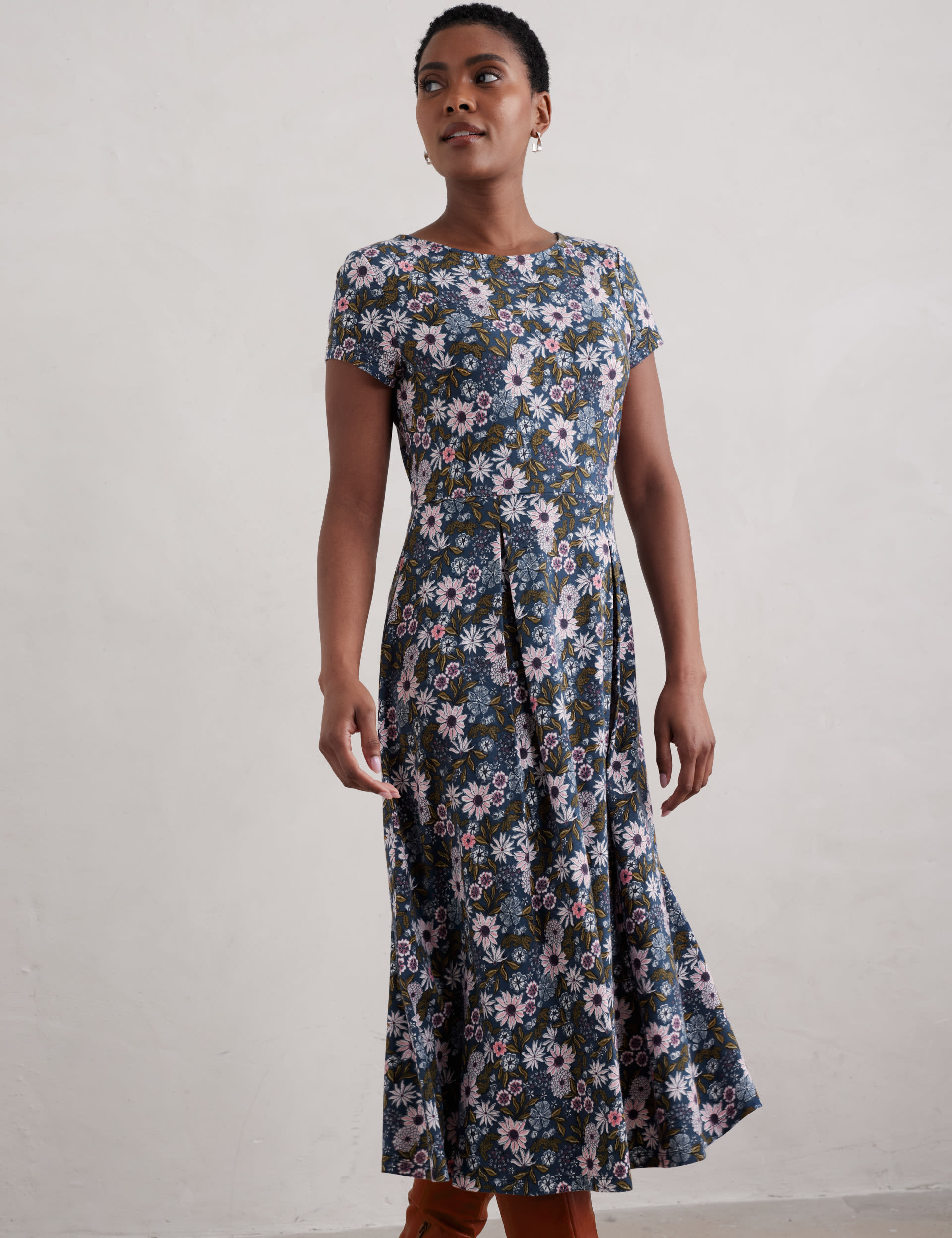 Seasalt Cornwall Women's Jersey Floral Slash Neck Midi Waisted Dress - 20LNG - Navy Mix, Navy Mix