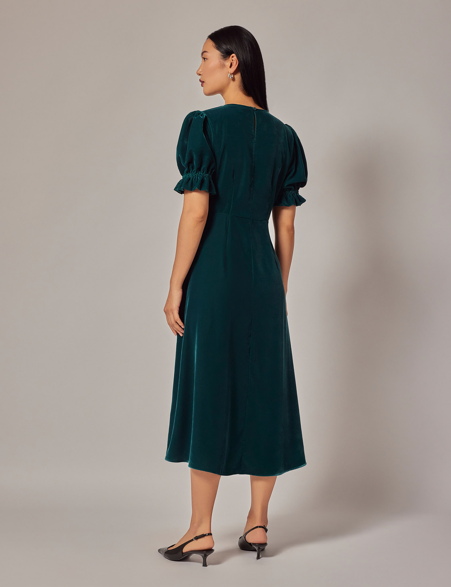 Finery London Women's Velvet Round Neck Midi Tea Dress - 14 - Green, Green