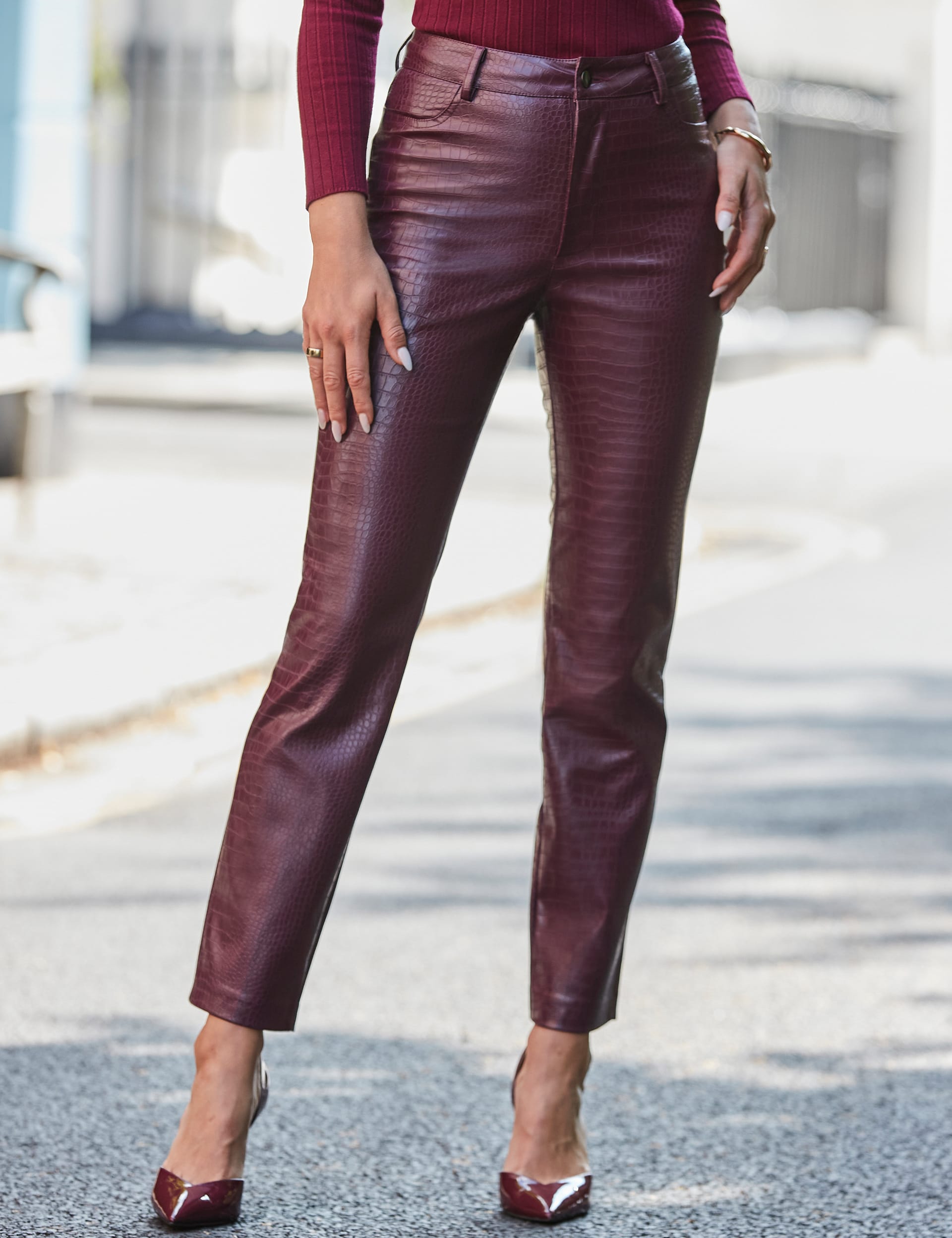 Sosandar Women's Leather Look Croc Straight Leg Trousers - 14REG - Burgundy, Burgundy