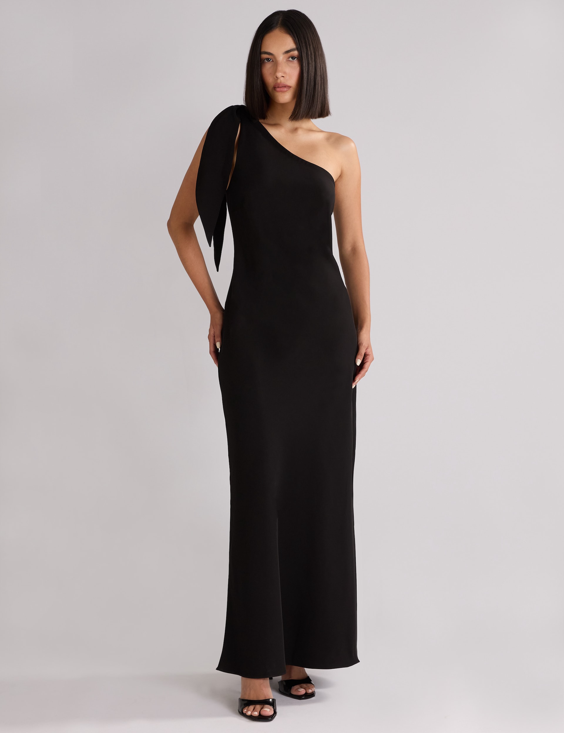 Ro&Zo Women's One Shoulder Maxi Column Dress - 8REG - Black, Black