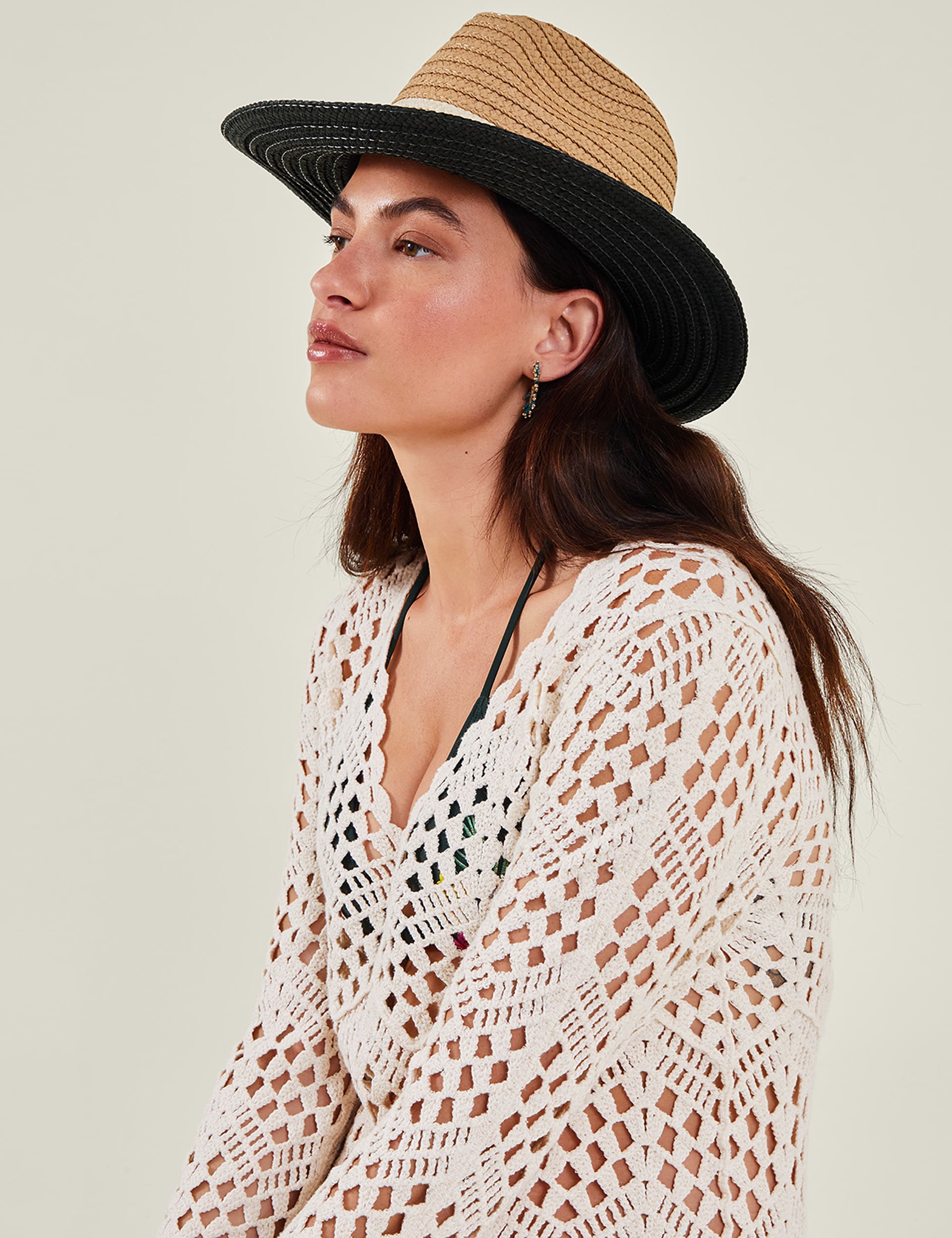 Accessorize Women's Straw Weave Fedora Hat - White/Black, White/Black