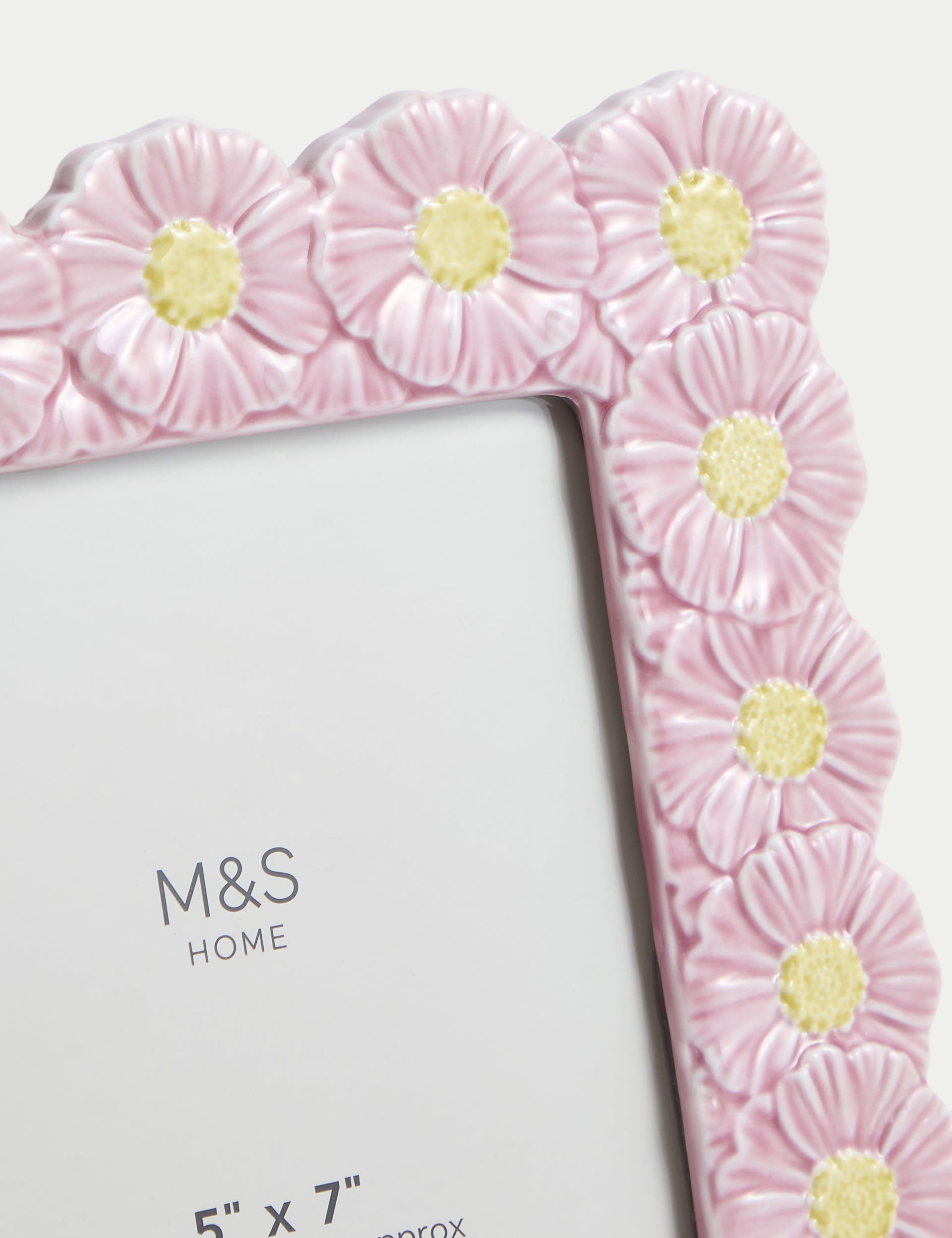 M&S Collection Ceramic Daisy Photo Frame 5x7 inch - Pink, Pink