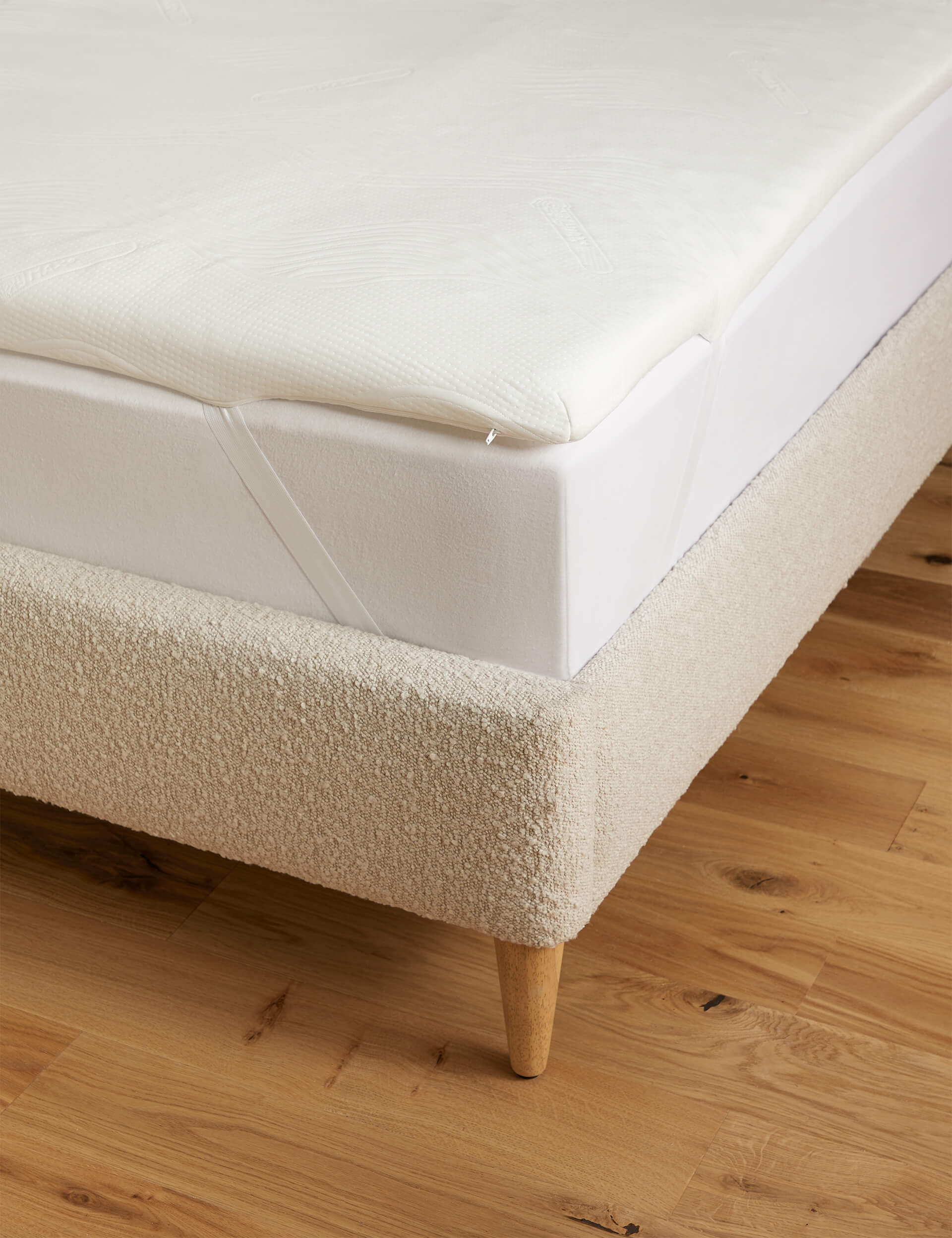 Sleep Solutions Memory Foam Contour 4cm Mattress Topper - 6FT - White, White