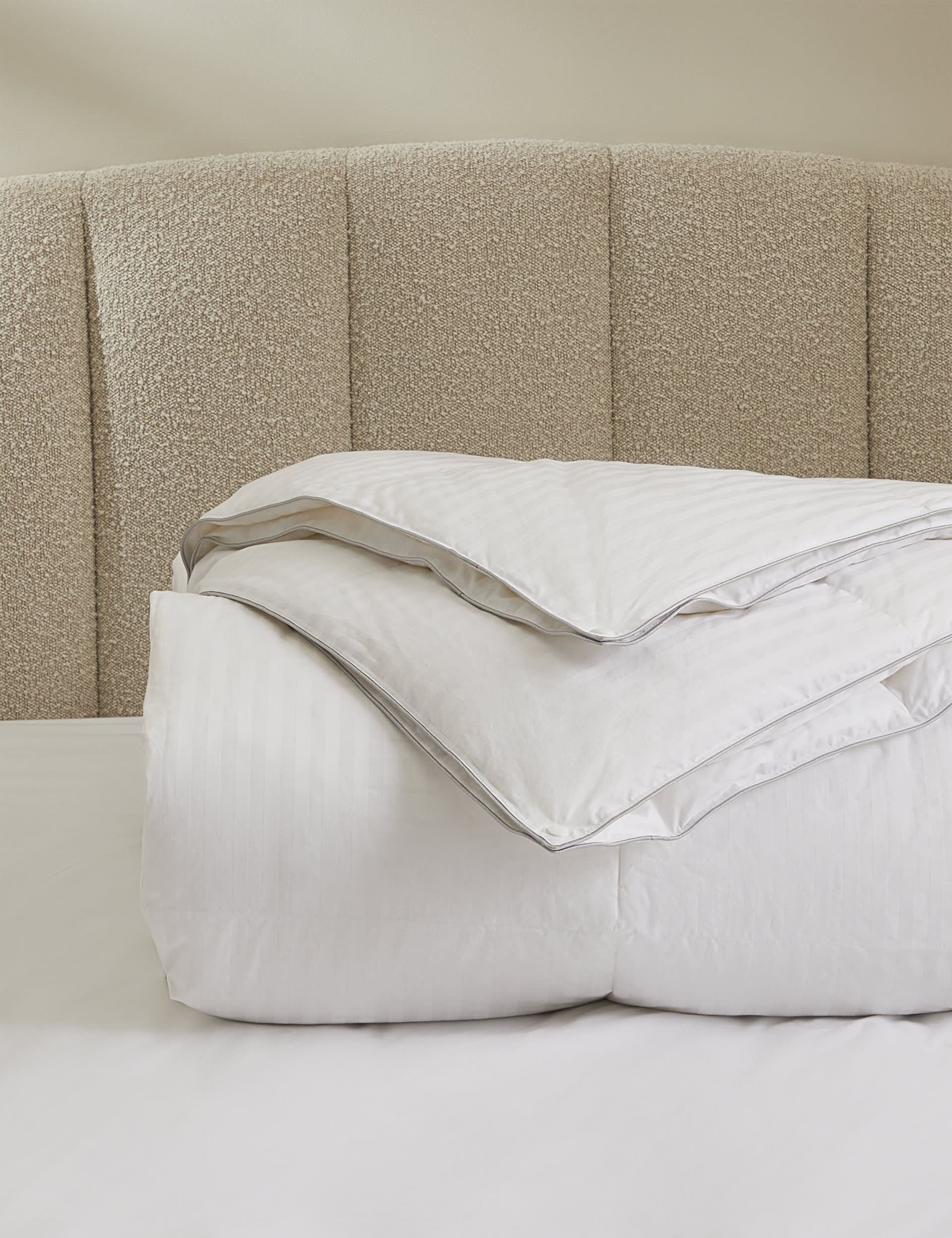 M&S Collection Luxury Hungarian Goose Down 13.5 All Seasons Tog Duvet - DBL - White, White