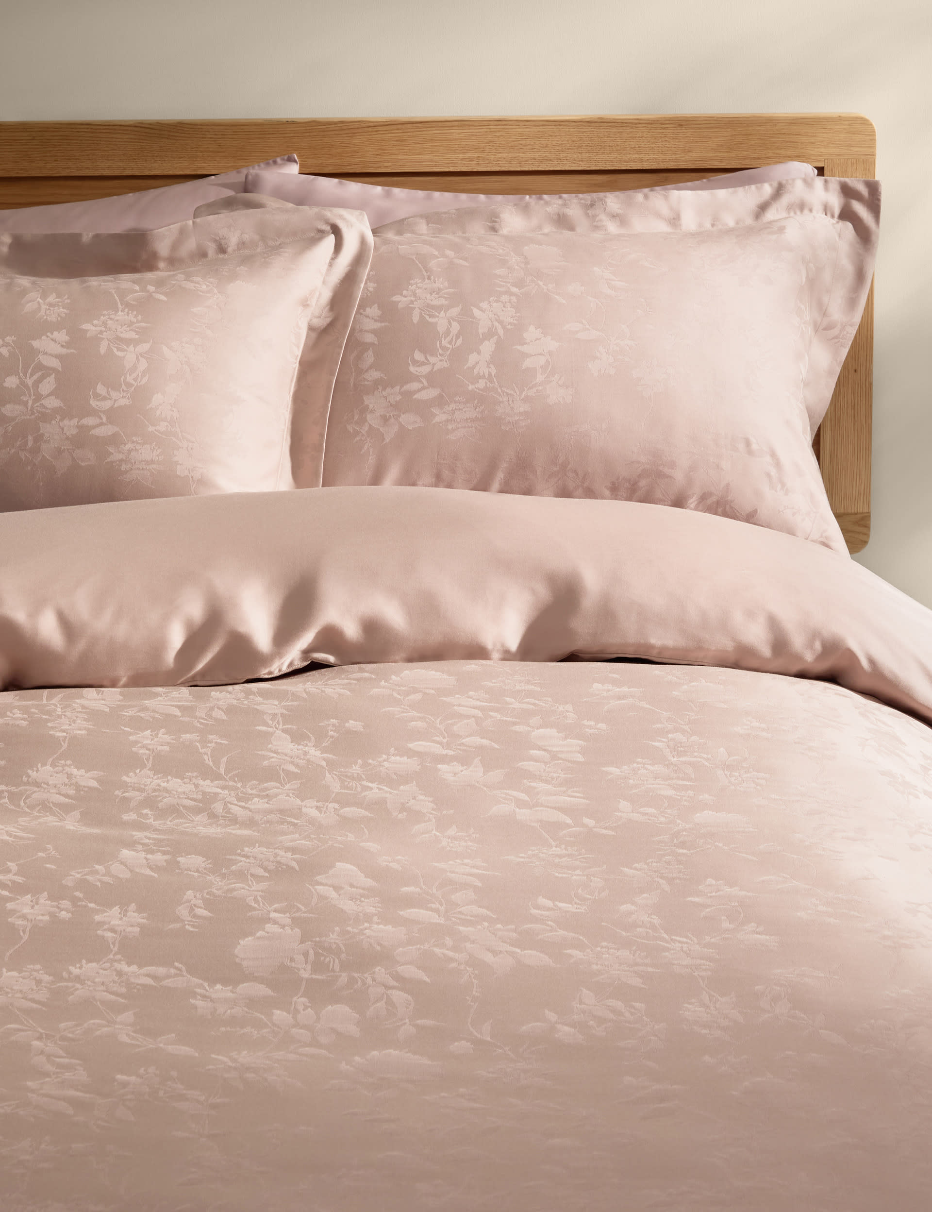 M&S Collection Pure Lyocell Floral Jacquard Bedding Set - 6FT - Pink Mix, White,Pink Mix