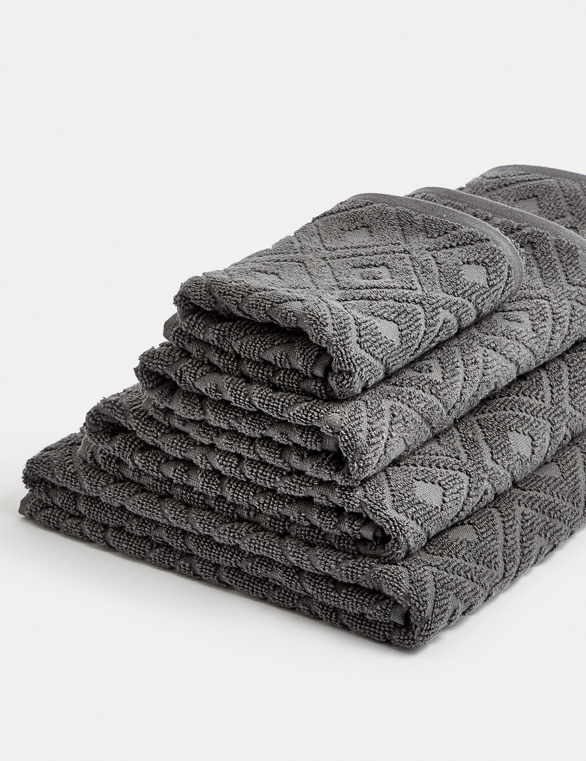 M&S Collection Pure Cotton Geometric Diamond Towel - BATH - Charcoal, Charcoal